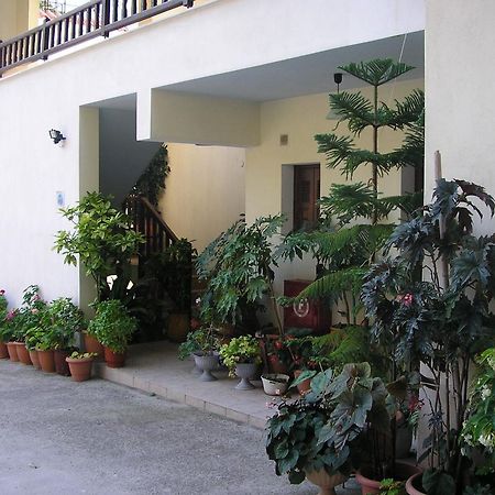 Aris Junior Studio & Apartments Neo Klima Exterior foto