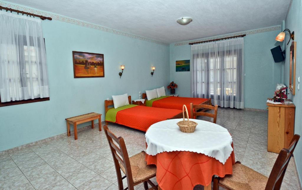 Aris Junior Studio & Apartments Neo Klima Quarto foto